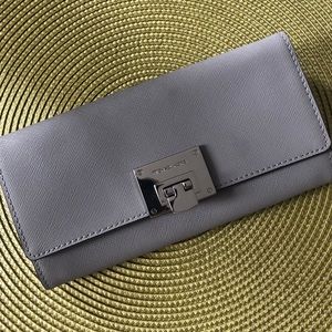 NWOT Michael Kors Gray/Silver Wallet